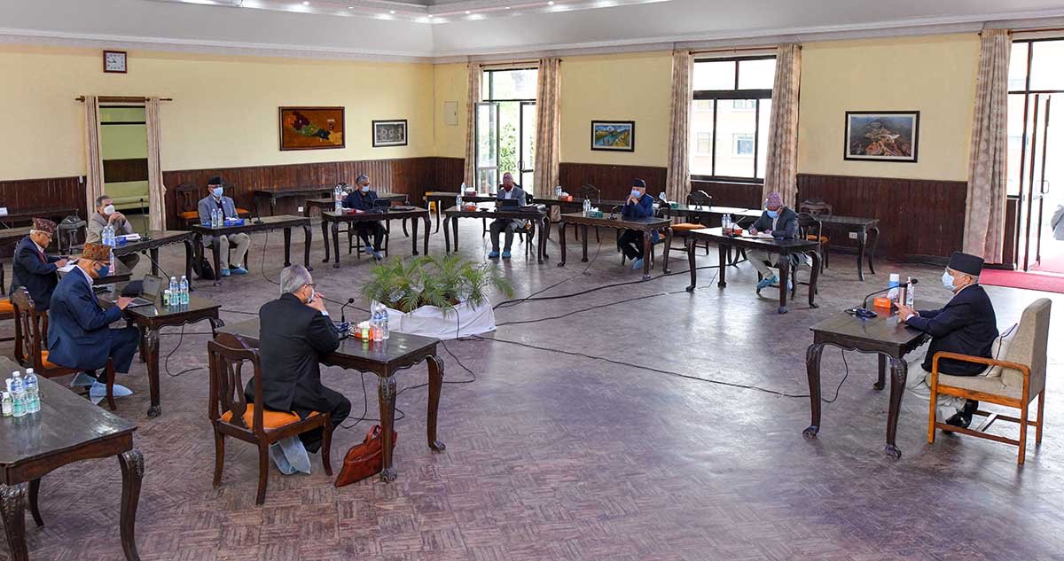 सिंहदरबारबाट कुनै सन्देश नआएपछि बालुवाटारको बैठक स्थगित