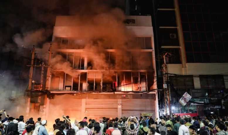 बंगलादेशमा शेख हसिनाका विरोधी हादीको गोली हानी हत्या, स्थिति तनाबग्रस्त