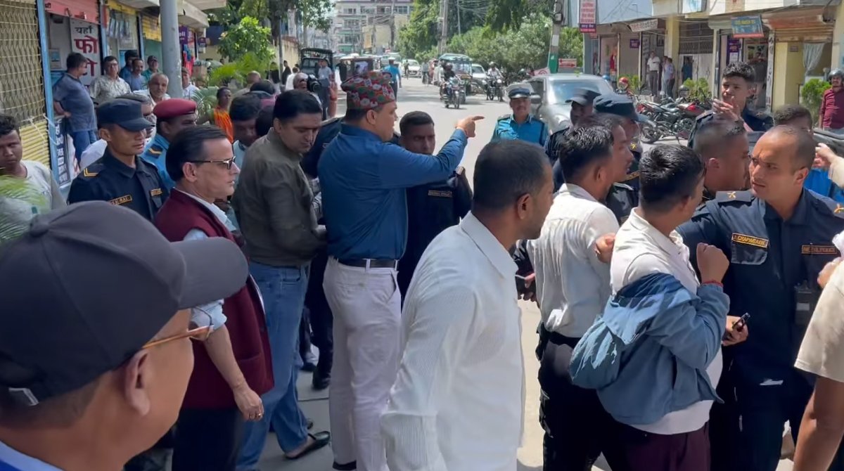 आमसञ्चार विधेयक खारेजीको मागसहित कोशीमा  पत्रकारहरुले गरे आन्दोलन