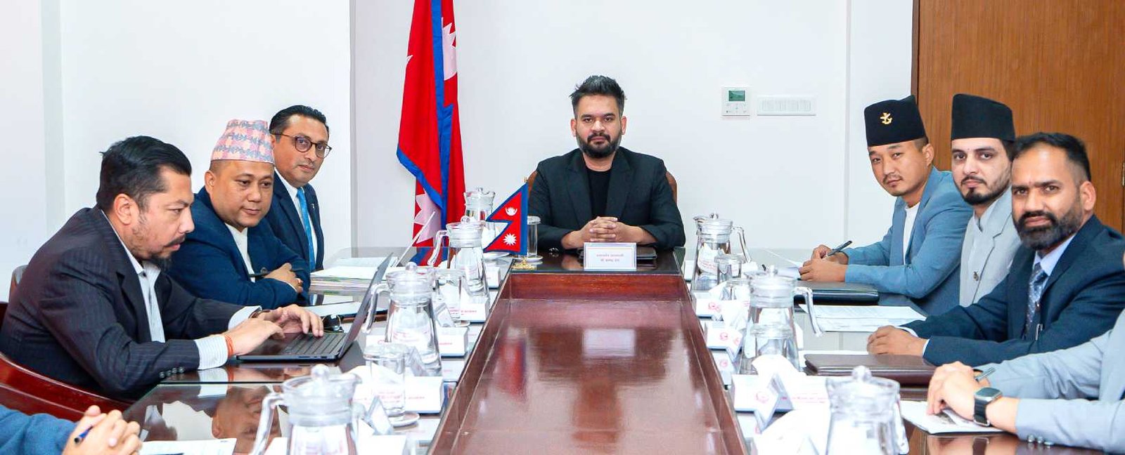 प्रधानमन्त्री र मन्त्रीहरूको सम्पत्ति विवरण सार्वजनिक: कसको अवस्था कस्तो?