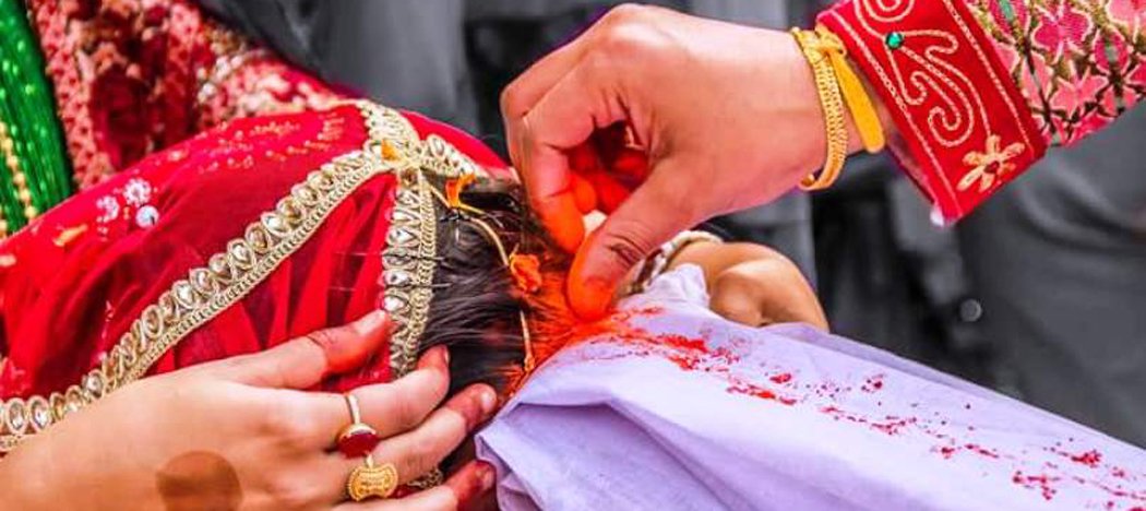 २० वर्ष पुगेर विवाह गर्ने दलित किशोरीलाई १० हजार रुपैयाँ दिइने