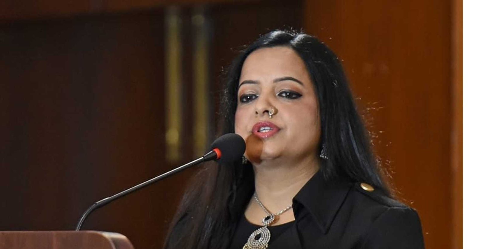 प्रधानमन्त्रीको प्रेस तथा अनुसन्धान विज्ञमा पत्रकार दीपा दाहाल नियुक्त