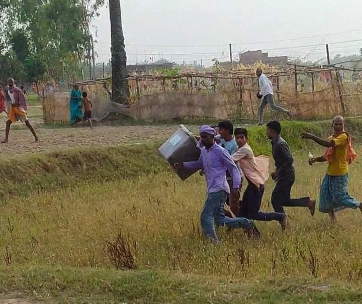 रौतहटमा मतपेटिका लुटेर स्थानीय फरार