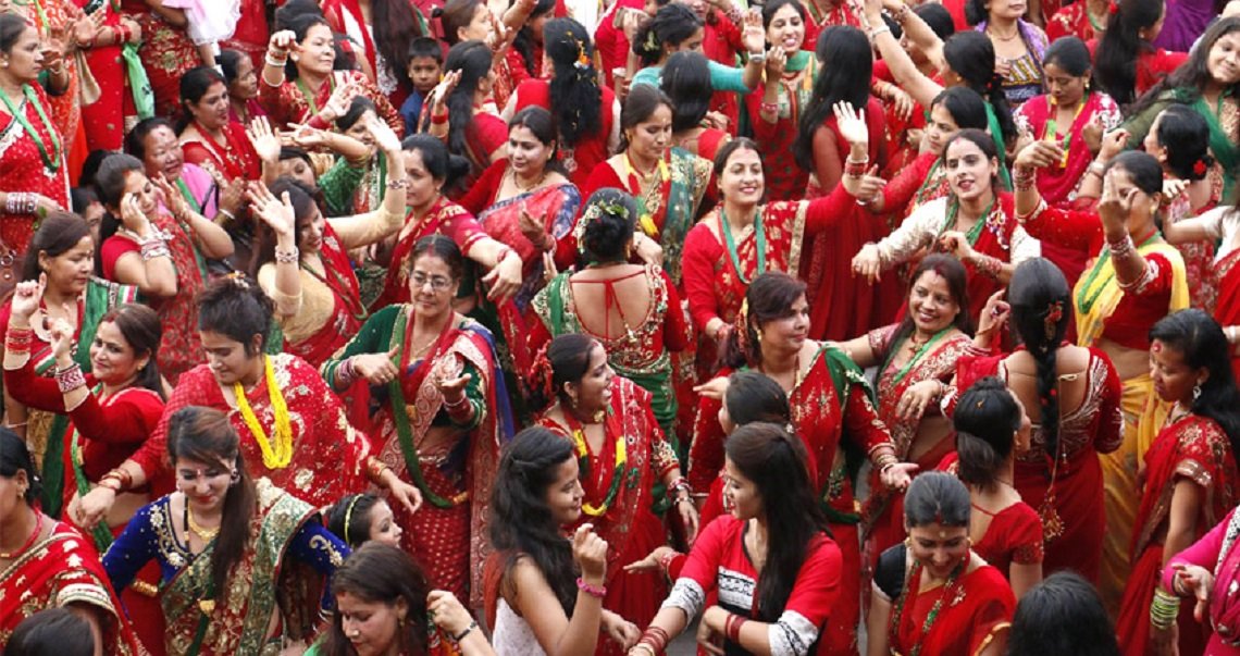 भीडभाडका कारण   पशुपतिमा भक्तजन बेहोस हुने संख्या बढेपछी  शीतलता प्रदान गर्न  कृत्रिम 'वाटर ड्रपलेट' को प्रयोग