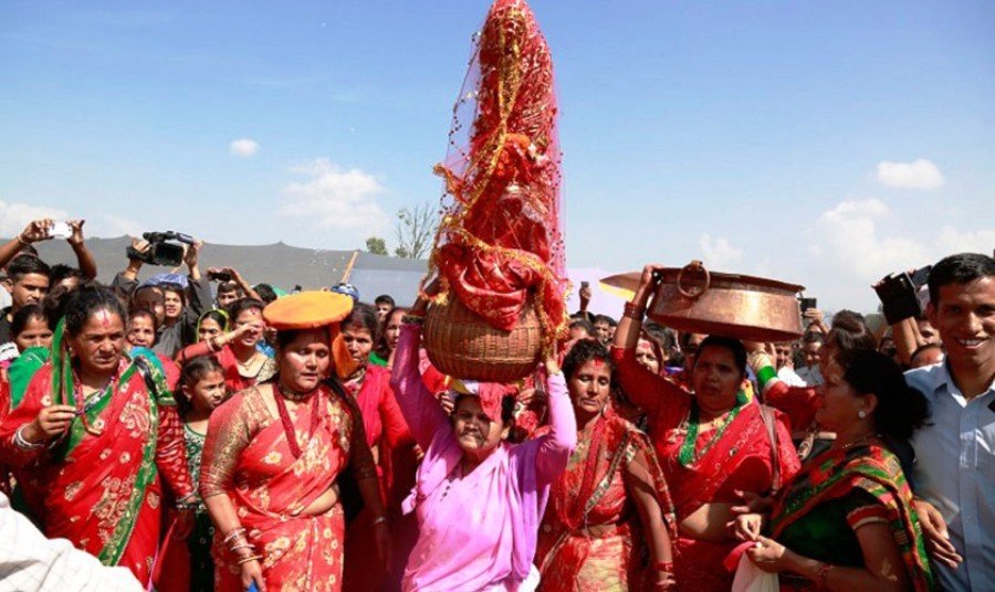 सुदूरपश्चिममा धुमधामसँग गौरा पर्व मनाइँदै