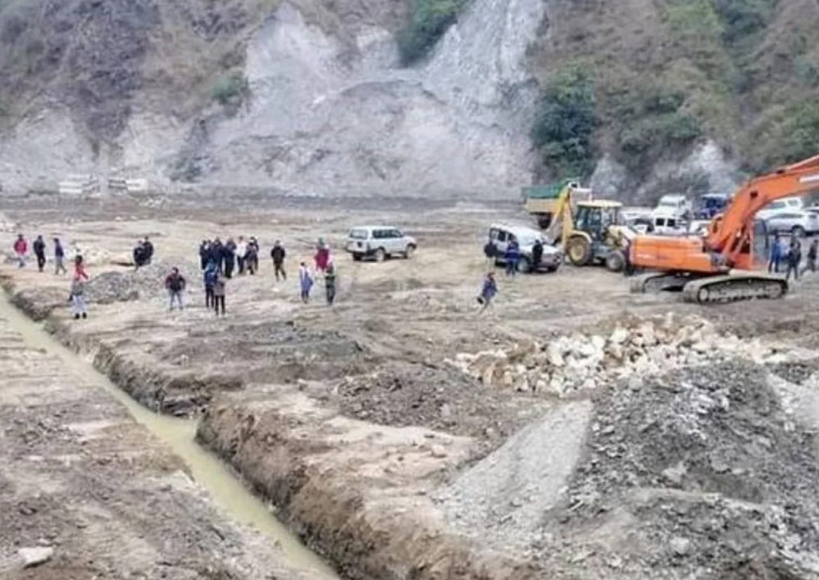 बञ्चरेडाँडाको अवरोध हटाउन तीनबुँदे सहमति
